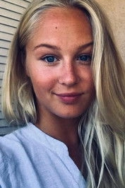 Ảnh diễn viên Caroline Korning