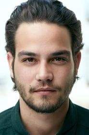 Ảnh diễn viên Daniel Zovatto